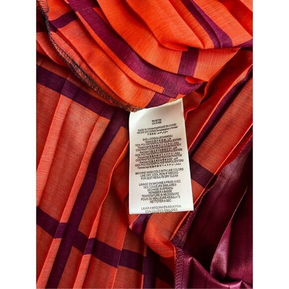 BCBGMAXAZRIA KYLER PLEATED COLOR BLOCKED DRESS size xs - Picture 8 of 9